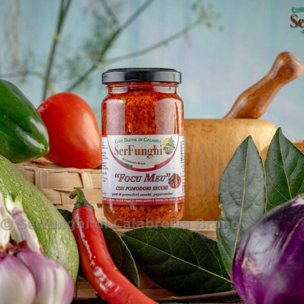“FOCU MEU” CON POMODORI SECCHI – SERFUNGHI